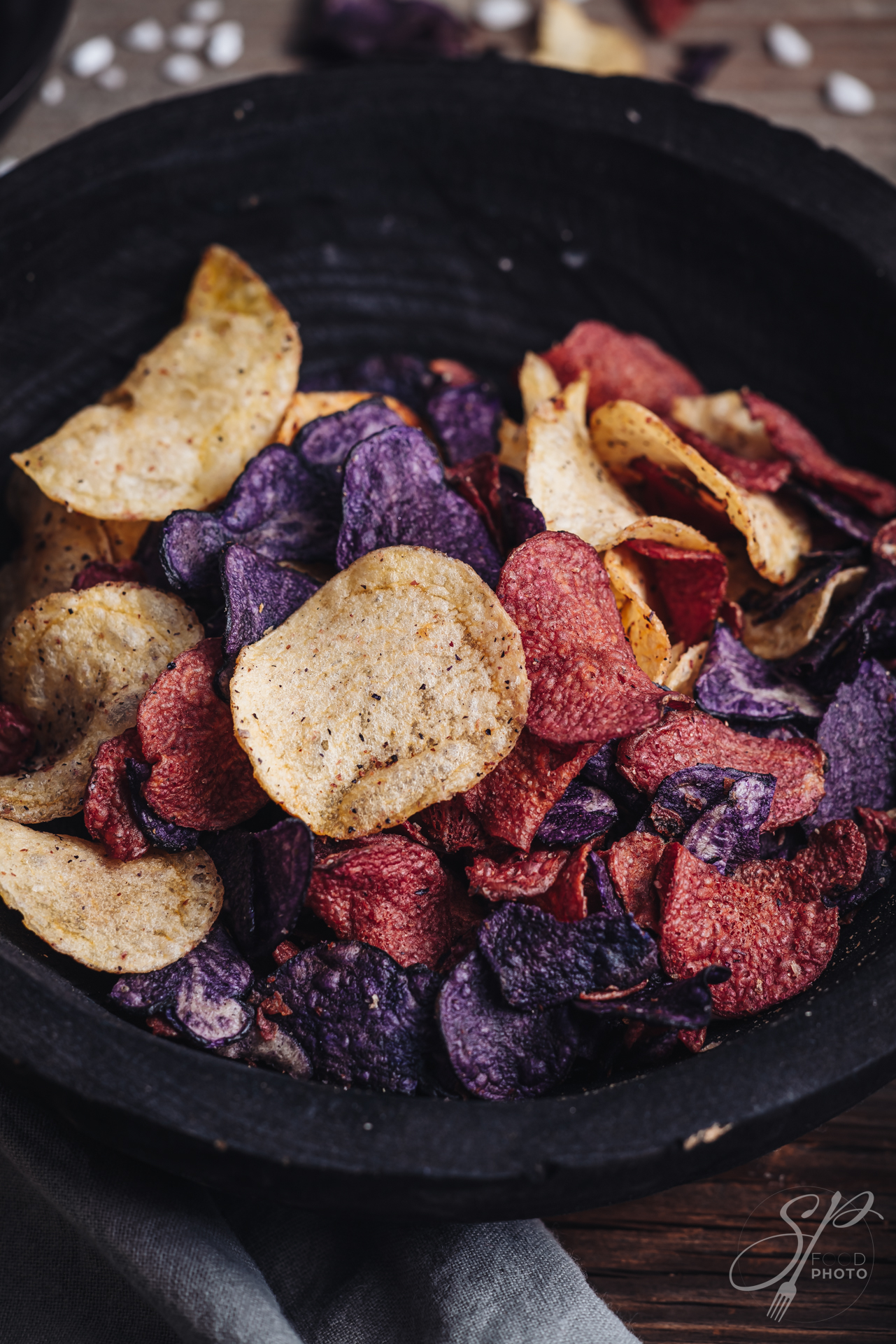 Colored crispy potato chips